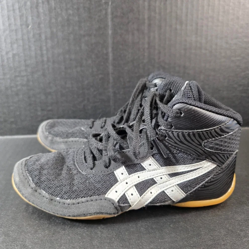 Asics Matflex 6 GS Kids Wrestling Shoes 1084A011 Black White Gum Size 3